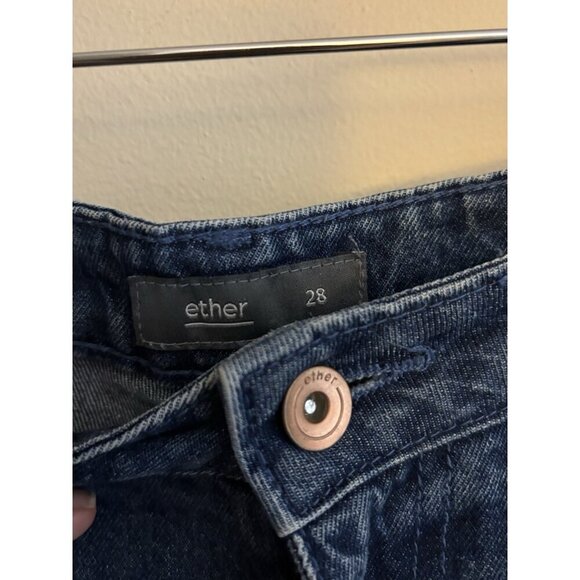 Ether Jeans Size 28/6 Mom Cut Ankle Raw Hem Medium Wash High Rise - Picture 3 of 11